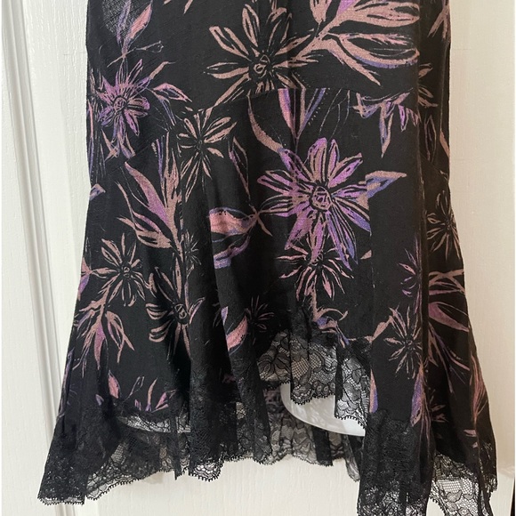Free People - Picture 4 of 11
